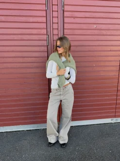 Tanija jeans med ringdetaljer - Beige