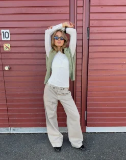 Tanija jeans med ringdetaljer - Beige