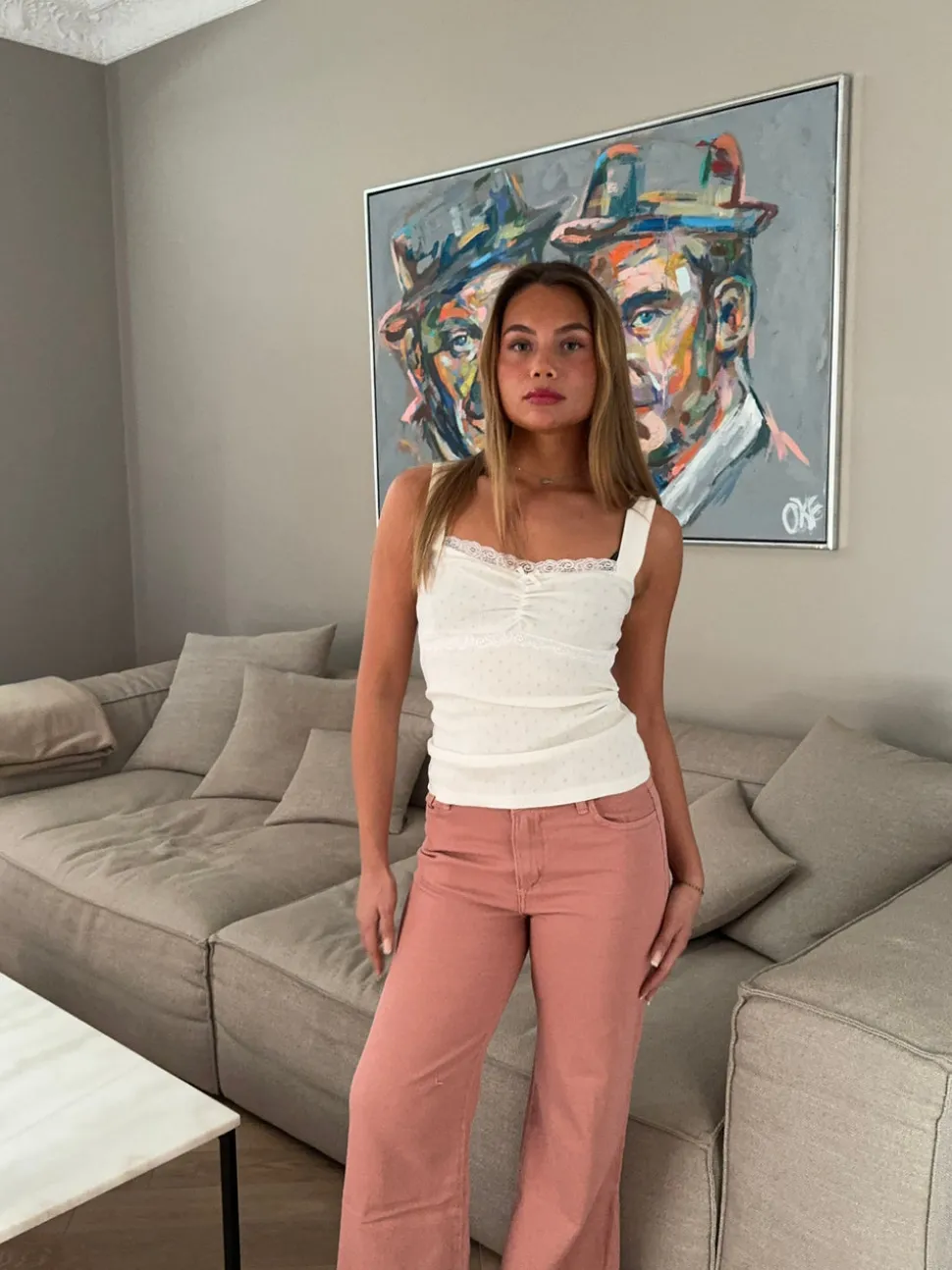 Thilda top med blondedetaljer - Hvid