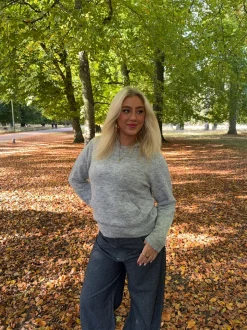 Tilly strikket hættetrøje - Grå