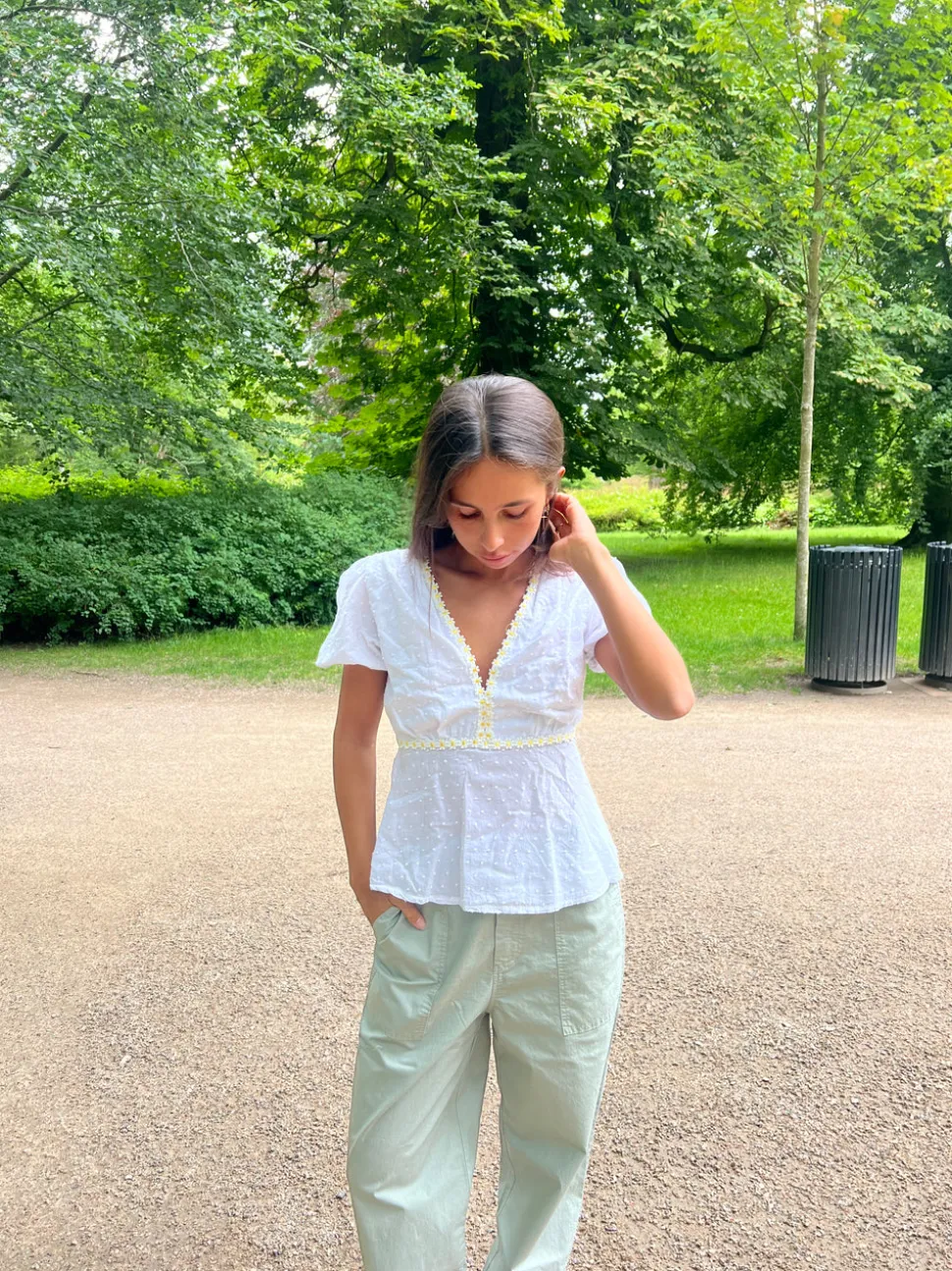 Toria top med blomster - Hvid
