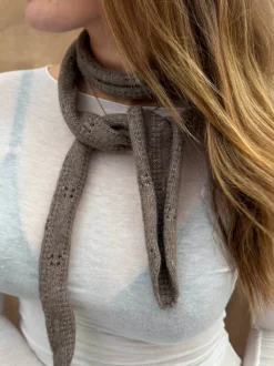 Tova halstørklæde - Taupe
