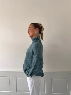 Valdamara oversized striktrøje med turtleneck - Blå