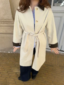 Vespera frakke med krave - Lys beige/brun