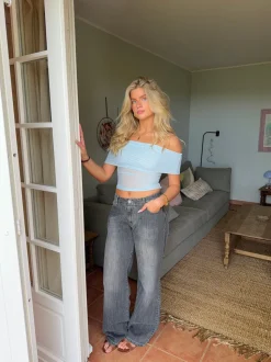 Victoire off shoulder top i mesh - Lyseblå