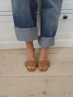 Yasmin mules med flet - Beige